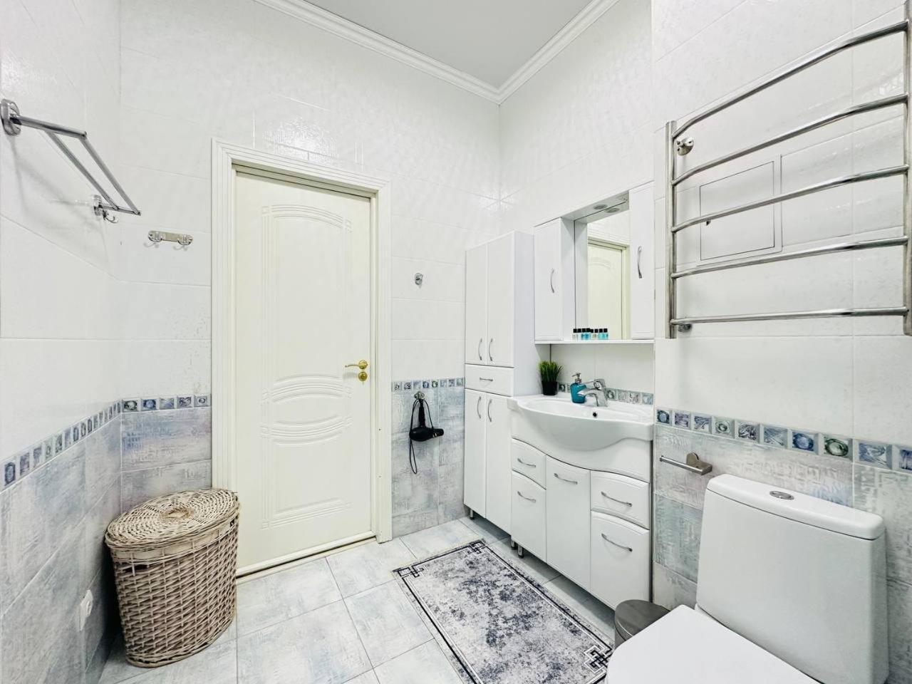 вавилон с очень красивым видом на мегу и на горы Apartment